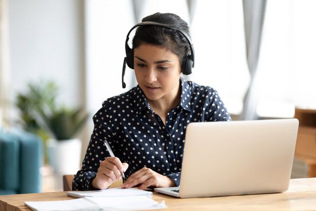 business ideas for students - virtual assistant