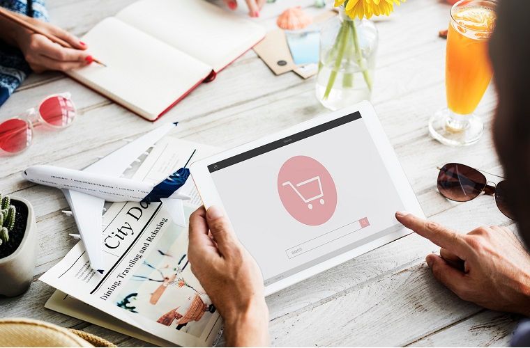 e-commerce-shop-online-homepage-sale-concept