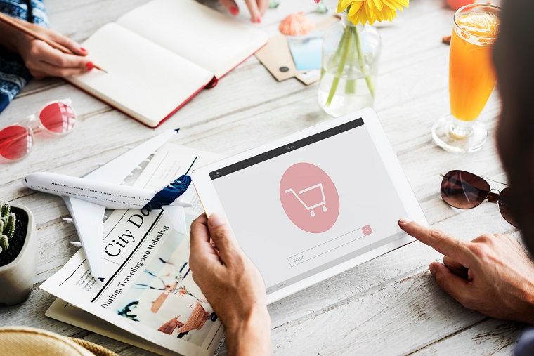 e-commerce-shop-online-homepage-sale-concept